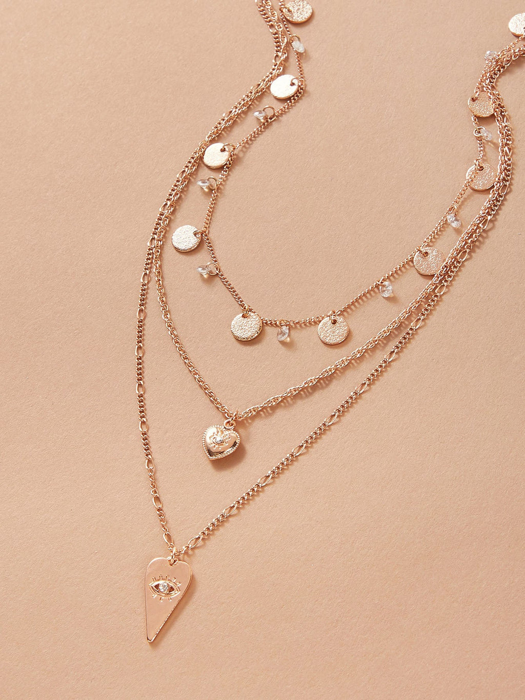 Triple Destello de Amor: Collar Multicapa con Discos y Corazón ✨ ❤️